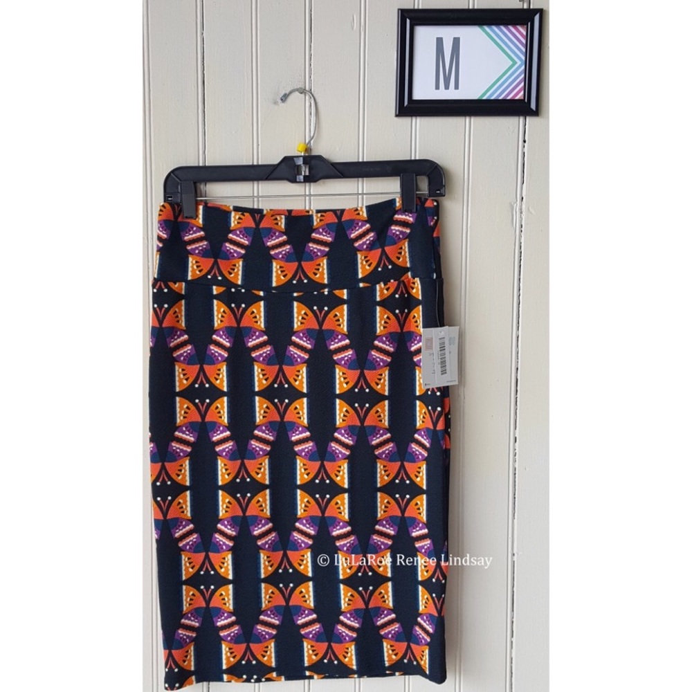 BNWT Lularoe Cassie Pencil Skirt